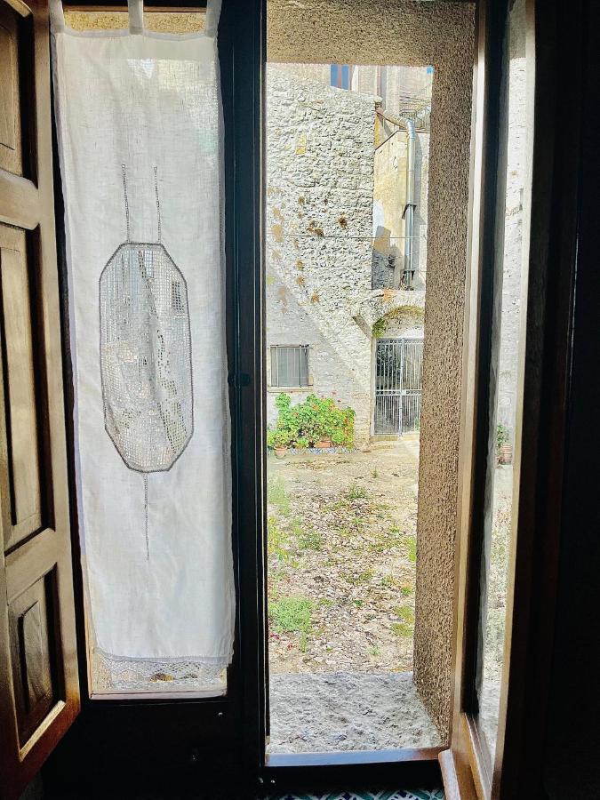 Cortile Padre Vincenzo Apartment *